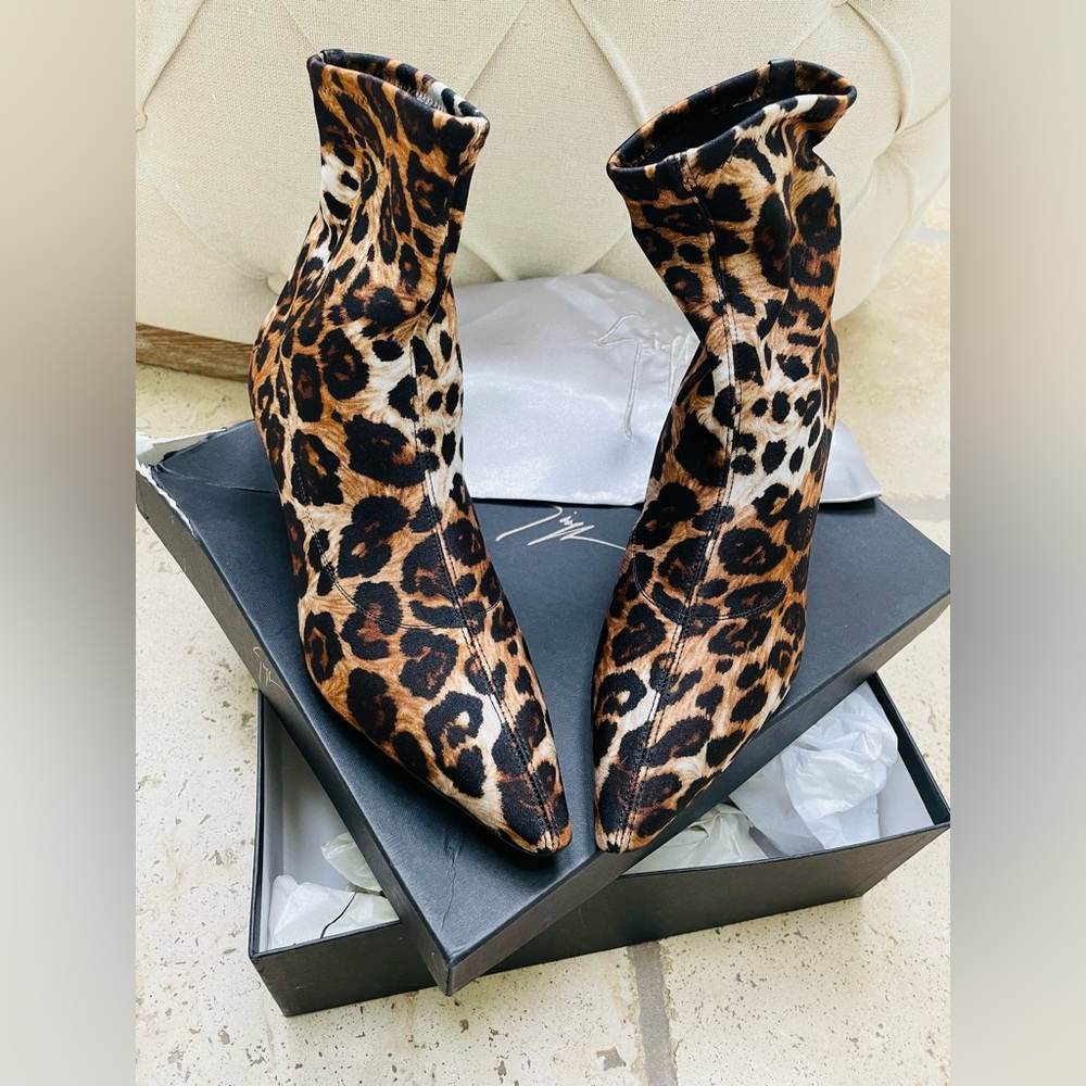 Giuseppe Zanotti animal print bootie